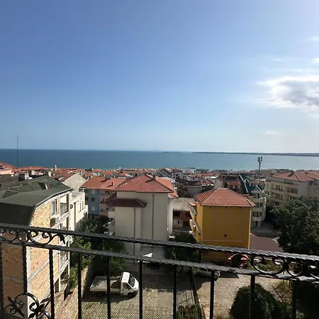 Elegant With Sea View In Saint Vlas Apartamento Sunny Beach